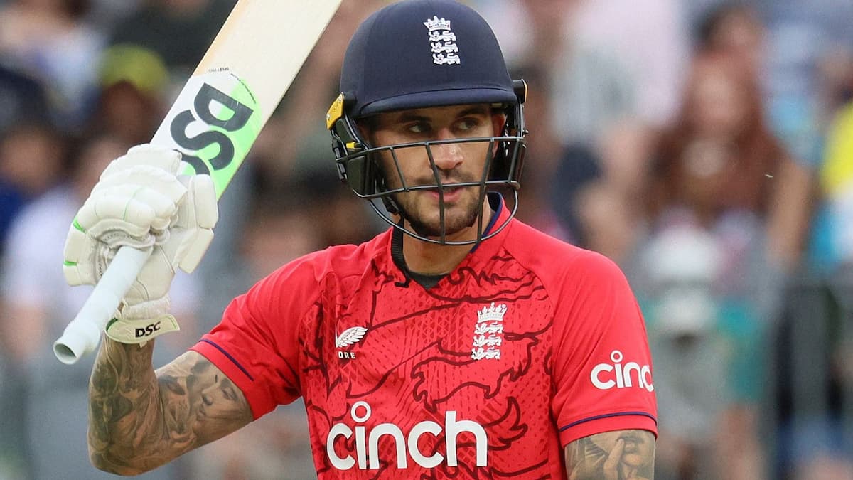 England batter Alex Hales announces retirement from international cricket with immediate effect England batter Alex Hales announces retirement from international cricket with immediate effect