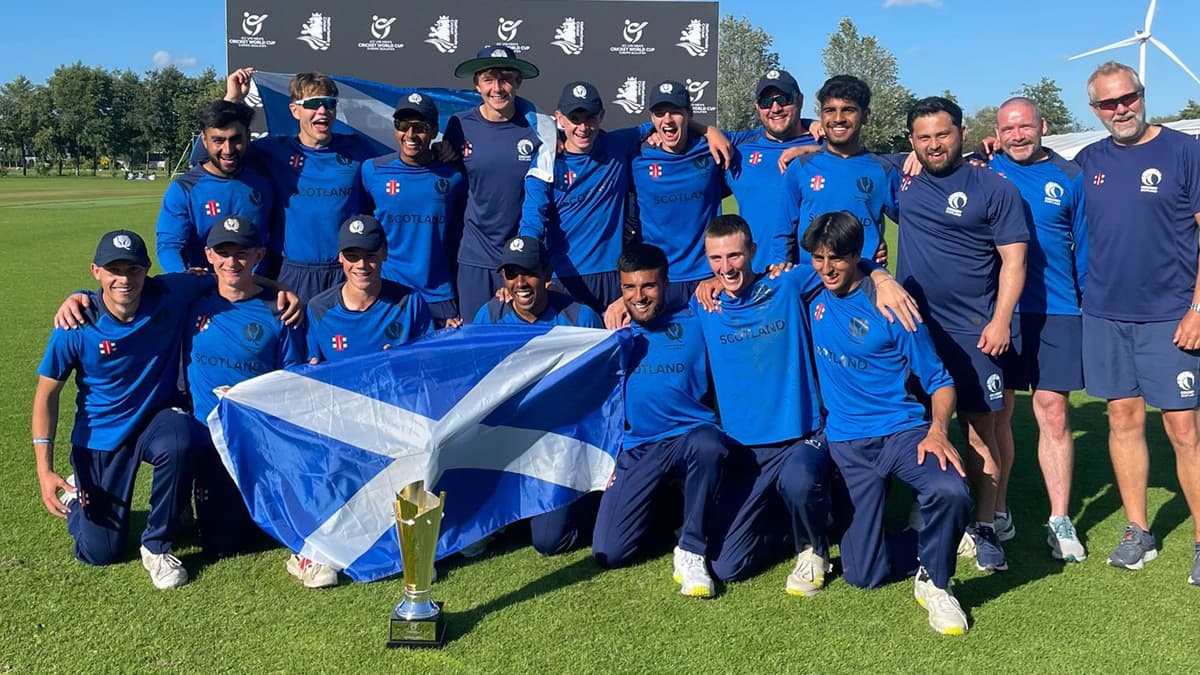 Qualification decided as Sri Lanka and Scotland maintain perfect record