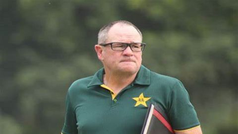 Mark Coles Steps Down As Head Coach Of Pakistan Women’s Cricket Team