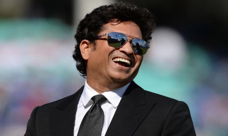 सचिन तेंदुलकर को चुनाव आयोग का नेशनल आइकन किया गया नियुक्त