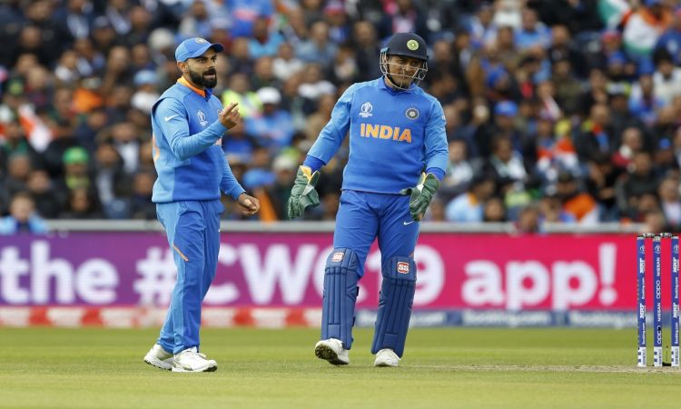 Mahi bhai groomed bowlers and left them for Virat: Ishant Sharma compares India under Kohli and Dhon
