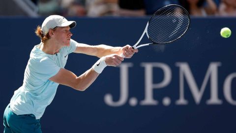 US Open: Jannik Sinner soars into third round with win over Lorenzo Sonego