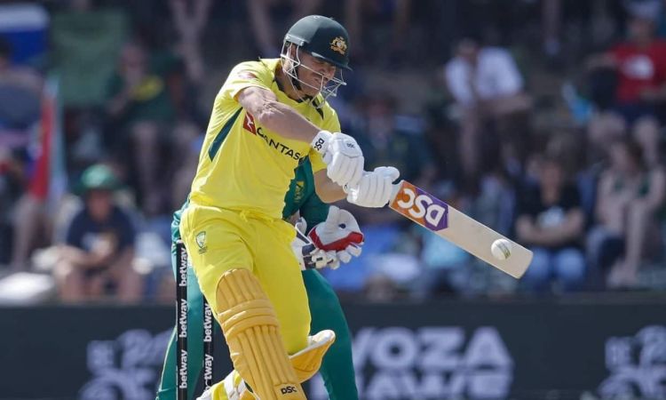 David Warner need 82 Runs to break Allan Border’s Record in first odi vs India