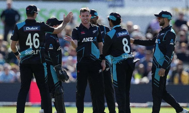 Adam Milne ruled out of England ODIs with hamstring injury
