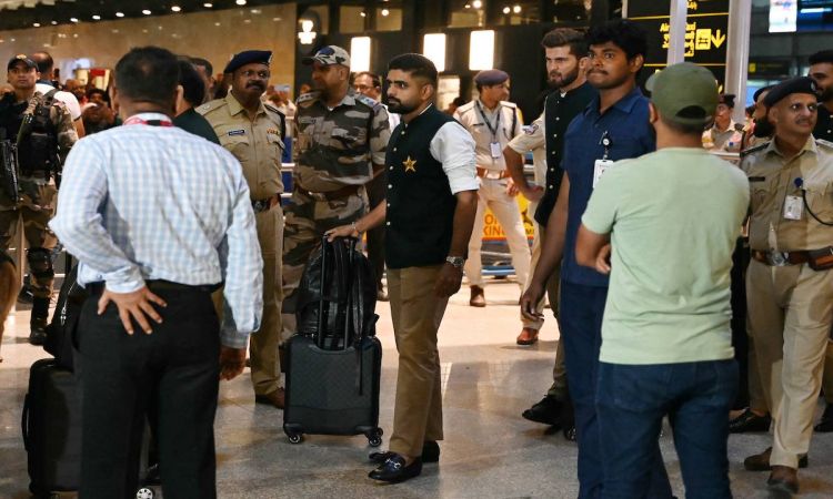 Tight Security As Pakistan Arrive In India For Cricket World Cup