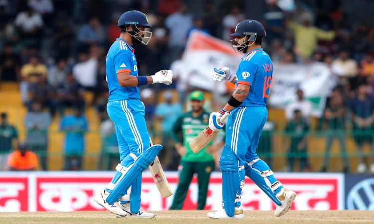 विराट कोहली और रोहित शर्मा ने एशिया कप में की रिकॉर्ड साझेदारी, इस मामलें में बने नंबर 1