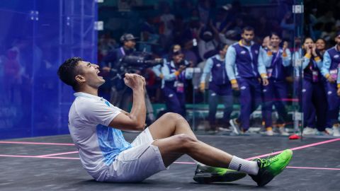 Asian Games: Man who wanted to quit squash in 2021 wins gold for India with dramatic win against Pak