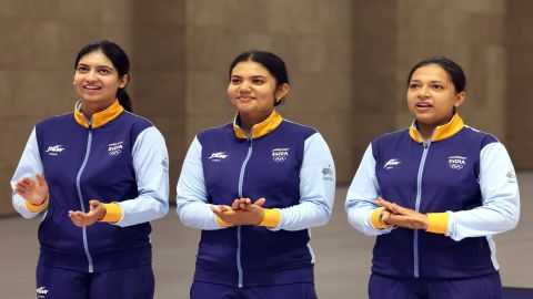 Asian Games: Sift Kaur wins gold with world record as shooters make India's day; Vishnu Saravanan wi