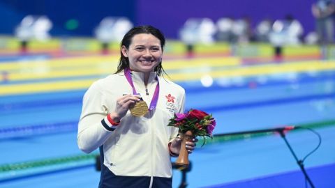 'Little Mermaid' Haughey lights up Hangzhou Asiad pool