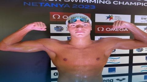 Mitsin gives Bulgaria 1st ever world junior swimming gold