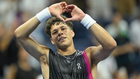 US Open: Shelton overcomes Tiafoe; Muchova bests Cirstea to enter semifinals 