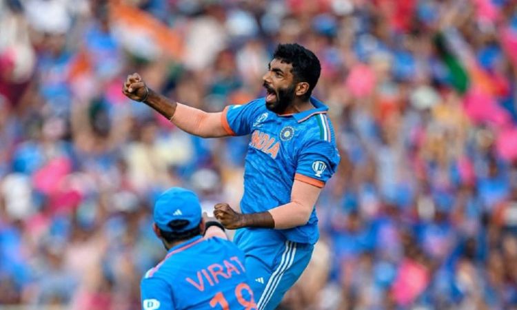 third time five Indian bowlers have taken 2 wickets each in an ODI
