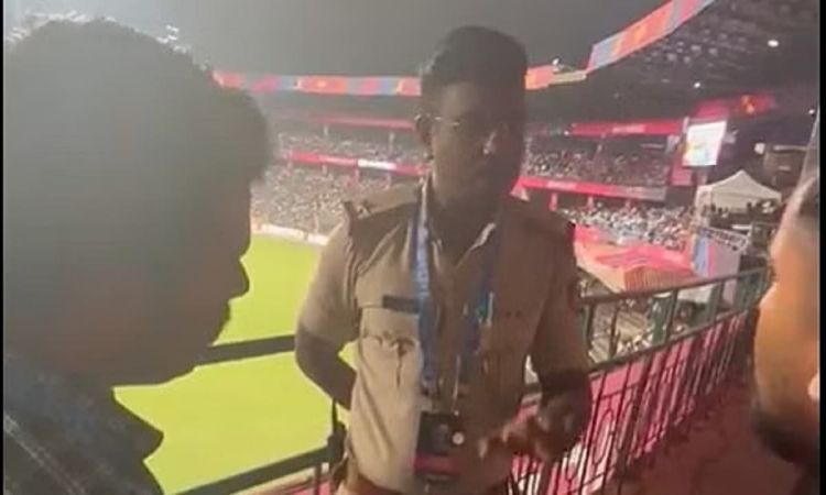 Cop Allegedly Prohibits Spectator From Shouting Pakistan Zindabad At Chinnaswamy Stadium