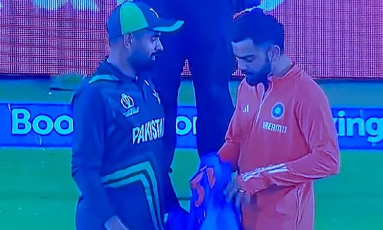 Virat gifts signed jersey to Babar; Wasim Akram criticizes Pakistan captain, says 