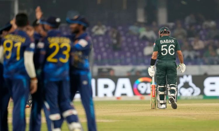 World Cup 2023: मदुशंका ने पाकिस्तानी कप्तान बाबर को किया सस्ते में आउट, देखें वीडियो 