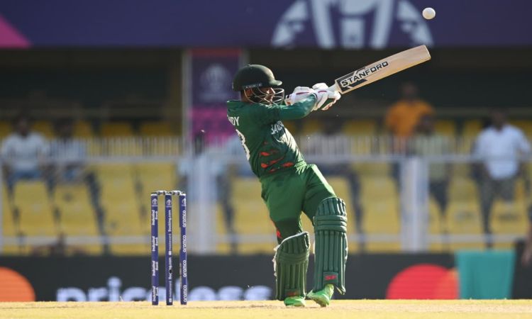 World Cup 2023: मेहदी हसन मिराज ने जड़ा अर्धशतक, बांग्लादेश ने वार्म अप मैच में इंग्लैंड को दिया 197 रन का लक्ष्य 