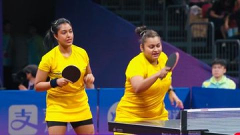 Asian Games: Ayhika, Sutirtha's brave fight ends in semis, bag maiden bronze medal in women's double