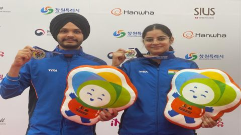 Asian Shooting Cships: Sarabjot and Surbhi win silver in 10m air pistol mixed team 