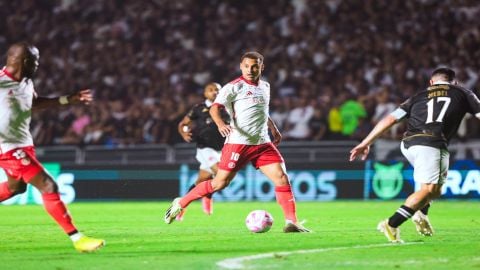 Internacional beat Vasco to allay relegation fears