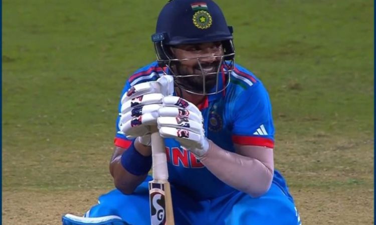 VIDEO: छक्के से मैच जिताने के बाद केएल राहुल का टूटा दिल, मारना था चौका लग गया छक्का