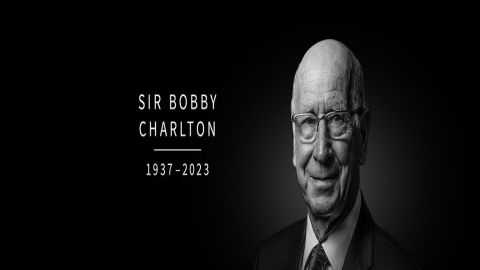 Manchester United legend Sir Bobby Charlton dies