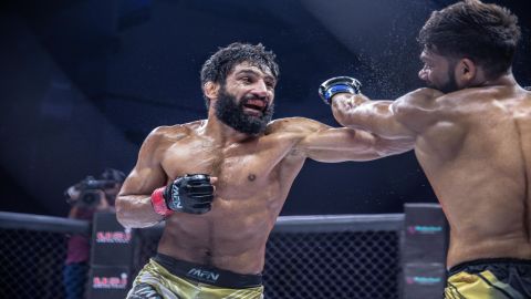 Sanjeet Budhwar retains Featherweight title in MFN 13