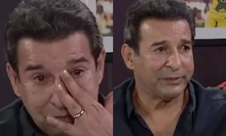 WATCH: नेशनल टीवी पर रो पड़े वसीम अकरम, आखिर क्यों निकले दिग्गज के आंसू ?