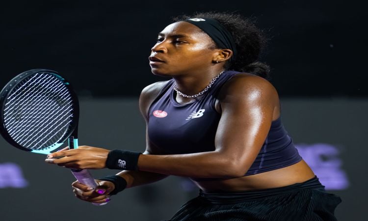 WTA Finals: Gauff dominates Jabeur to set Swiatek showdown