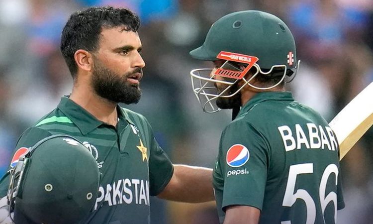 Fakhar Zaman century helps Pakistan beat New Zealand, stay afloat in semi final race