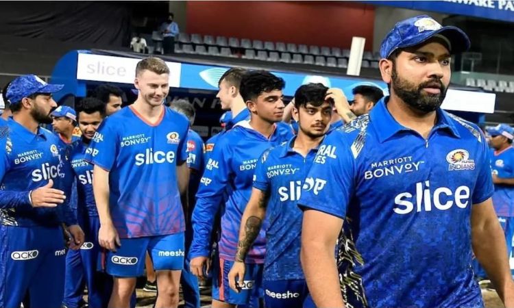 IPL 2024: Mumbai Indians acquire Romario Shepherd from Lucknow Super Giants  