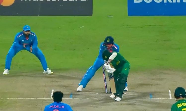 World Cup 2023: रविंद्र जडेजा ने कप्तान टेम्बा बावुमा को किया क्लीन बोल्ड, देखें Video 