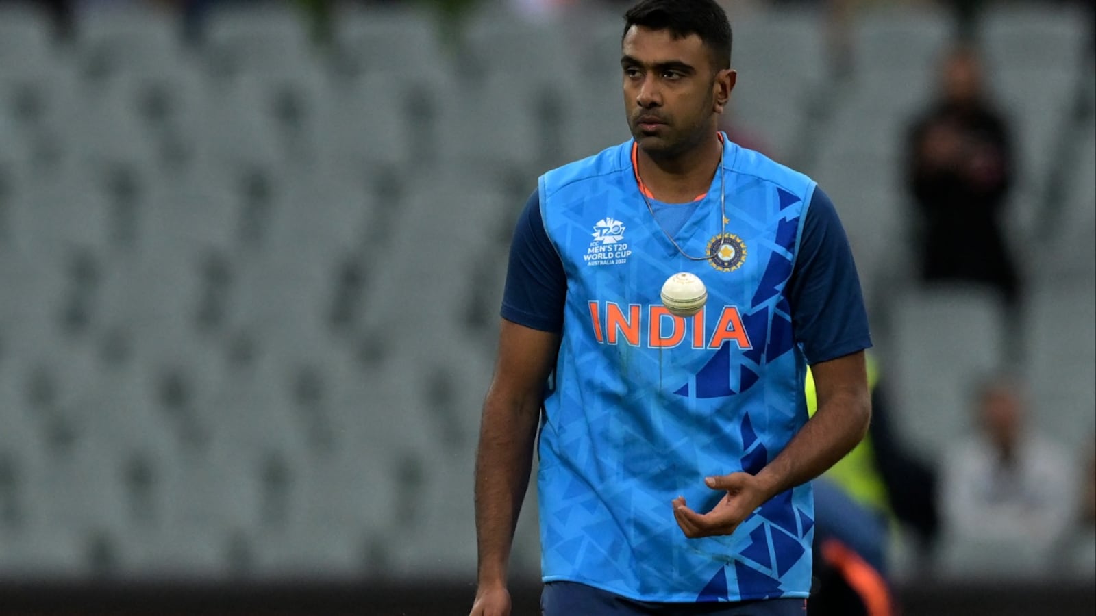 I'm doing my job - Ravichandran Ashwin! என்னுடைய வேலையை நான் செய்து வருகிறேன் - ரவிச்சந்திரன் அஸ்வின்!