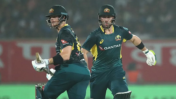 Australia Overhaul T20 Squad Ahead Of Third Match Against India இந்திய டி20 தொடர்; நாடு திரும்பிய நட்சத்திர வீரர்கள்!