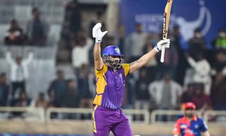 WATCH: इरफान पठान ने दिया करिश्मे को अंज़ाम, 19 गेंदों में 65 रन बनाकर दिलाई टीम को जीत
