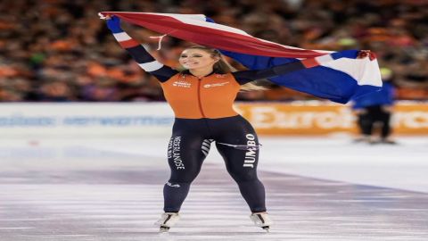 Leerdam wins women's 1,000m at ISU World Cup Speed Skating race in Japan