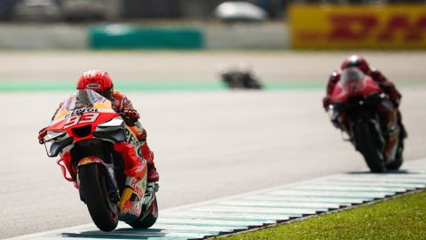 Marquez fights into the points as Mir falls early in Malaysian GP