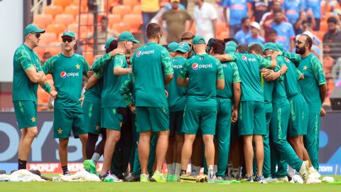 Men's ODI WC: Coach Arthur blames inconsistency for Pakistan's sub-par show; wants Babar to stay as 