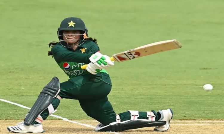 Pakistan's Sidra Amin fined for breaching ICC Code of Conduct over showing dissent on dismissal