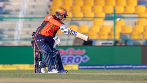 Quinton de Kock leads Delhi Bulls charge with unbeaten half century to override Deccan Gladiators