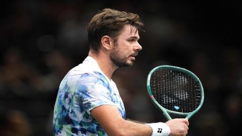 Thiem, Wawrinka cruise through Metz openers