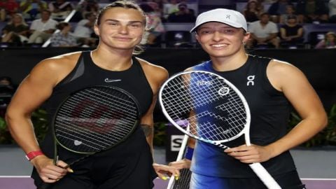 WTA Finals: Swiatek-Sabalenka semifinal suspended; final rescheduled for Monday