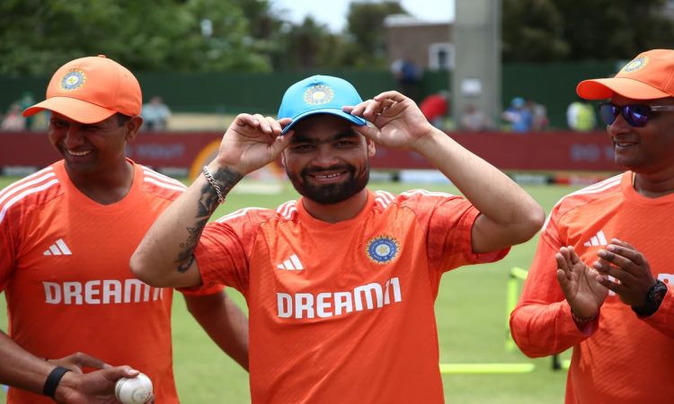 2nd ODI: साउथ अफ्रीका ने टॉस जीतकर चुनी गेंदबाजी, रिंकू सिंह करेंगे डेब्यू 