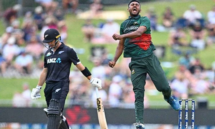 Bangladesh beat New Zealand by 9 wickets in third odi