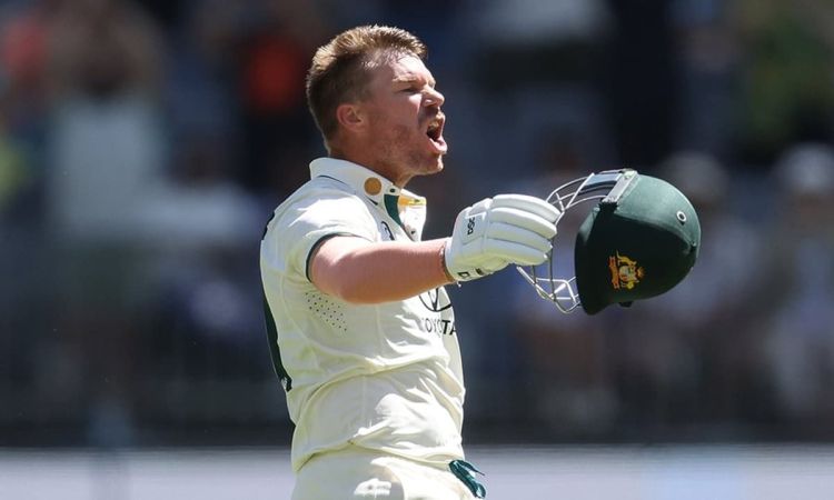 David Warner creates History Breaks Ricky Ponting’s Record