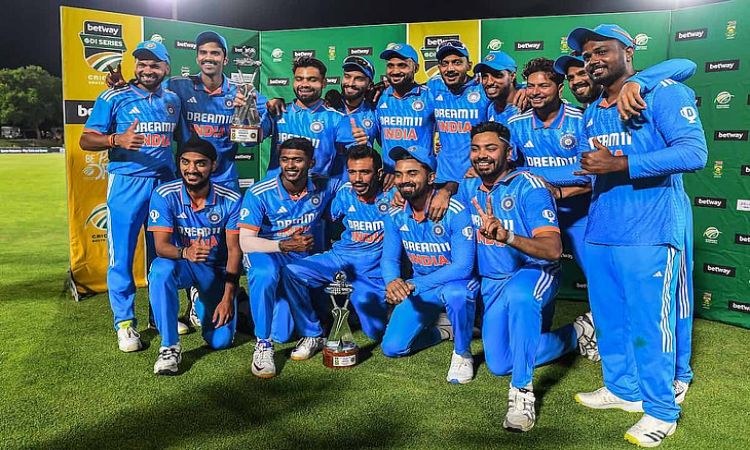 KL Rahul Praises Youngsters After Samson Ton Sets Up ODI Aeries Win Over South Africa சஞ்சு சாம்சன் டாப் ஆர்டரில் களமிறங்கி சிறப்பாக விளையாடியது மகிழ்ச்சி அளிக்கிறது - கேஎல் ராகுல்!