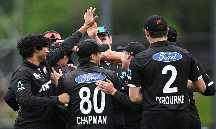 NZ vs BAN, 1st ODI: சதமடித்து அசத்திய வில் யங்; நியூசிலாந்து அபார வெற்றி!