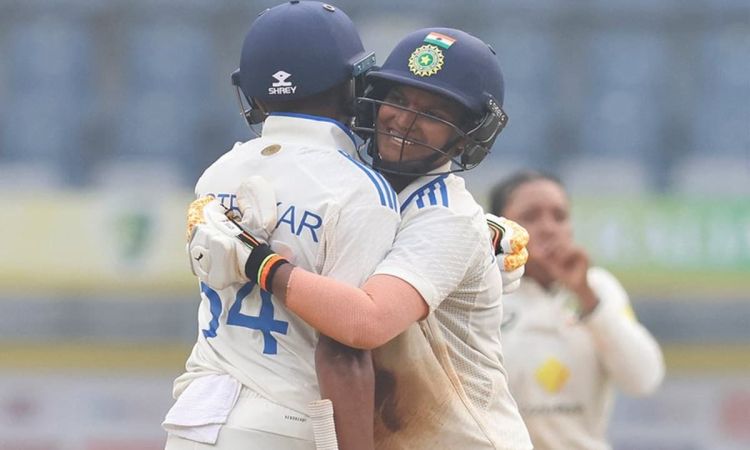 Team India 376-7 in first innings at stumps on day 2 vs Australia Women
