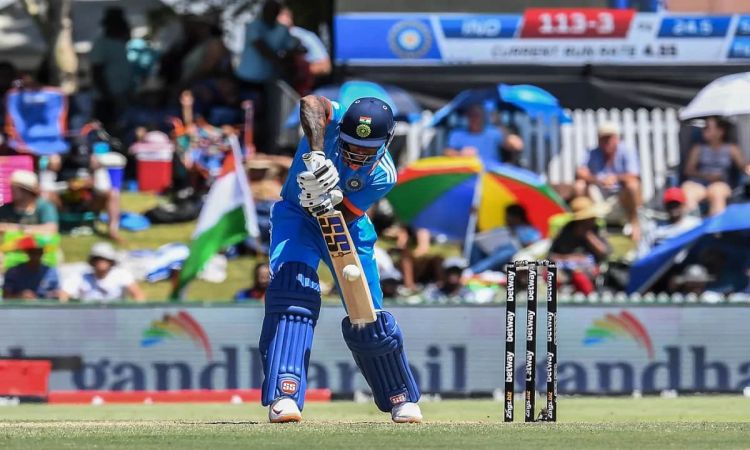 तिलक ने साउथ अफ्रीका के खिलाफ पहला अर्धशतक जड़ते हुए कोहली, द्रविड़ को पछाड़ा 