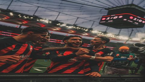 Frankfurt crush Bayern in Bundesliga