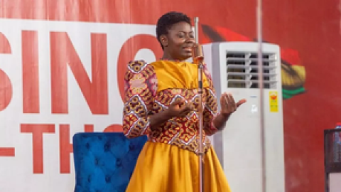 Ghanaian woman attempts to break Guinness record for longest singing marathon